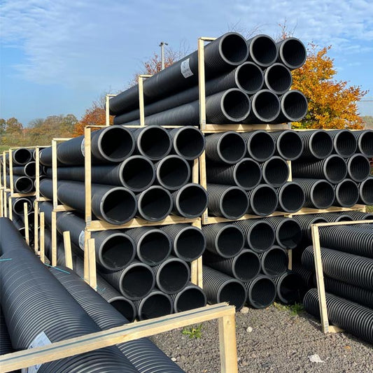 600mm unperforated twinwall plain end pipe, 1.5m length, ideal for efficient water management in drainage and underground systems.